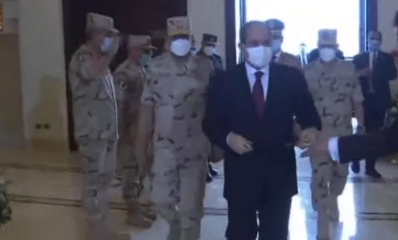 السيسي يصل مقر الندوة التثقيفية للقوات المسلحة في ذكرى نصر أكتوبر