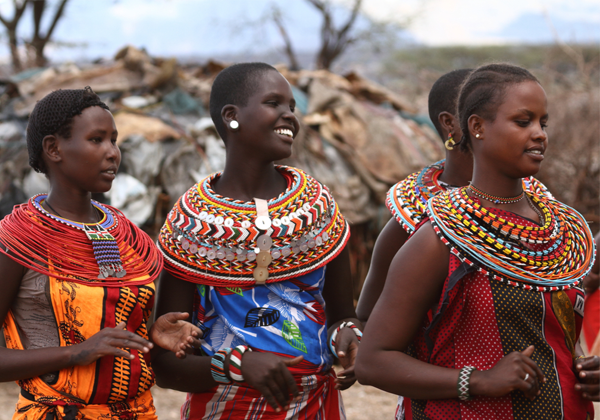 للنساء فقط.. «أوموجا» قرية في كينيا ترفع شعار «ليذهب الرجال إلى الجحيم»