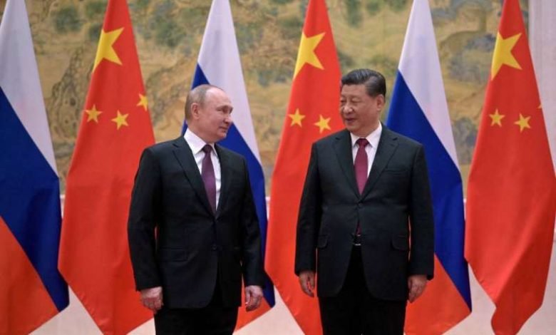 بعد رفضها العقوبات الغربية.. هل تستطيع الصين أن تكون المنقذ من الحرب الروسية الأوكرانية؟