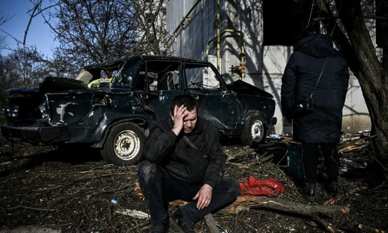 عقوبات جديدة.. آخر مستجدات الحرب الروسية في أوكرانيا