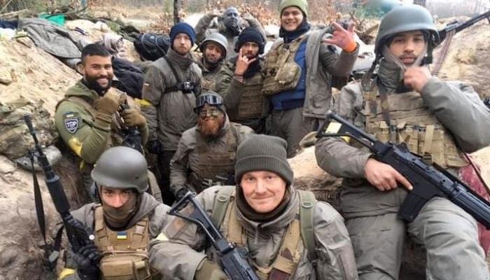 فيلق المقاتلين الأجانب" في أوكرانيا؟