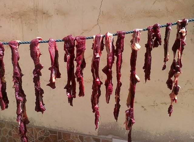 خبراء التراث القبلي يكشفون لـ "صوت القبائل" أشهر الأكلات عند بدو الصحراء