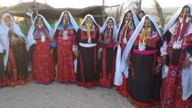 مصممة أزياء تراثية تكشف لـ "صوت القبائل" سر تنوع زي المرأة البدوية في محافظات مصر