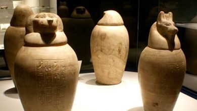 باحثة في الآثار تكشف أسرار صناعة "الأواني الكانوبية" في مصر القديمة