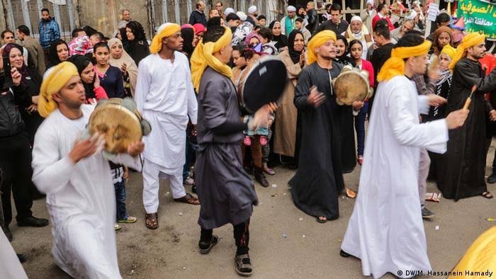 باحثة في التراث تكشف مظاهر الاحتفال بالمولد النبوي عند بدو جنوب سيناء