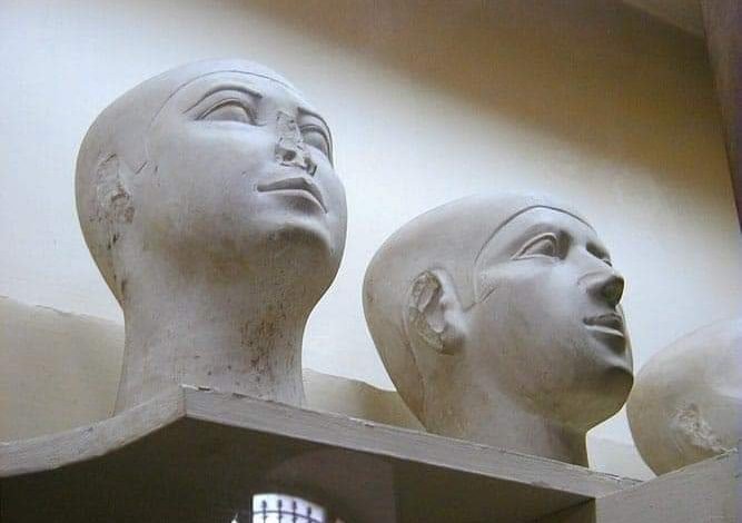 خبيرة في التاريخ تكشف سر الرؤوس البديلة في عهدي خوفو وخفرع 