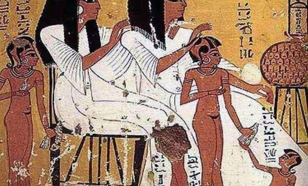 خبيرة في التراث تروي قصة كلمات طفولية في مصر القديمة مستمرة حتى اليوم