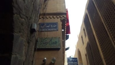 حارة “الصالحية” أكبر منطقة لتجارة الأحجار في مصر..اعرف الحكاية