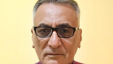 الكاتب الصحفي والإعلامي عادل رستم