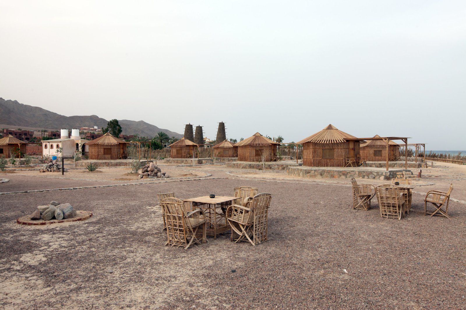 جانب من المخيمات السياحية على خليج العقبة جنوب سيناء