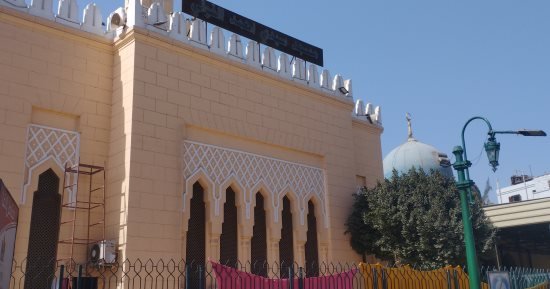 المسجد الفولي: تحفة معمارية على ضفاف النيل