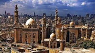 جامع السلطان حسن: عبقرية الفن المعماري الإسلامي في قلب القاهرة