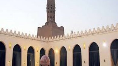 أسرار العمارة الفاطمية: رحلة عبر الزمن في جامع الحاكم بأمر الله