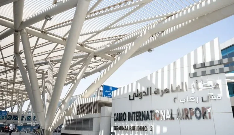 خبراء يشيدون بقرار إسناد إدارة المطارات المصرية لشركات خاصة