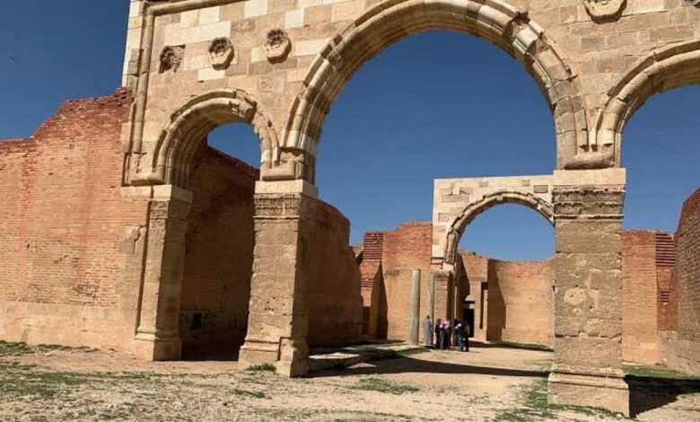 قصر المشتى: تحفة معمارية في قلب الأردن