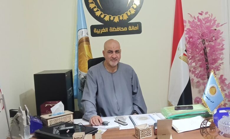 المهندس أيمن حافظ يشيد بدور الحاج محمد النقيب في إنجاح تجربة زراعة الأرز البسمتي الموفر للمياه