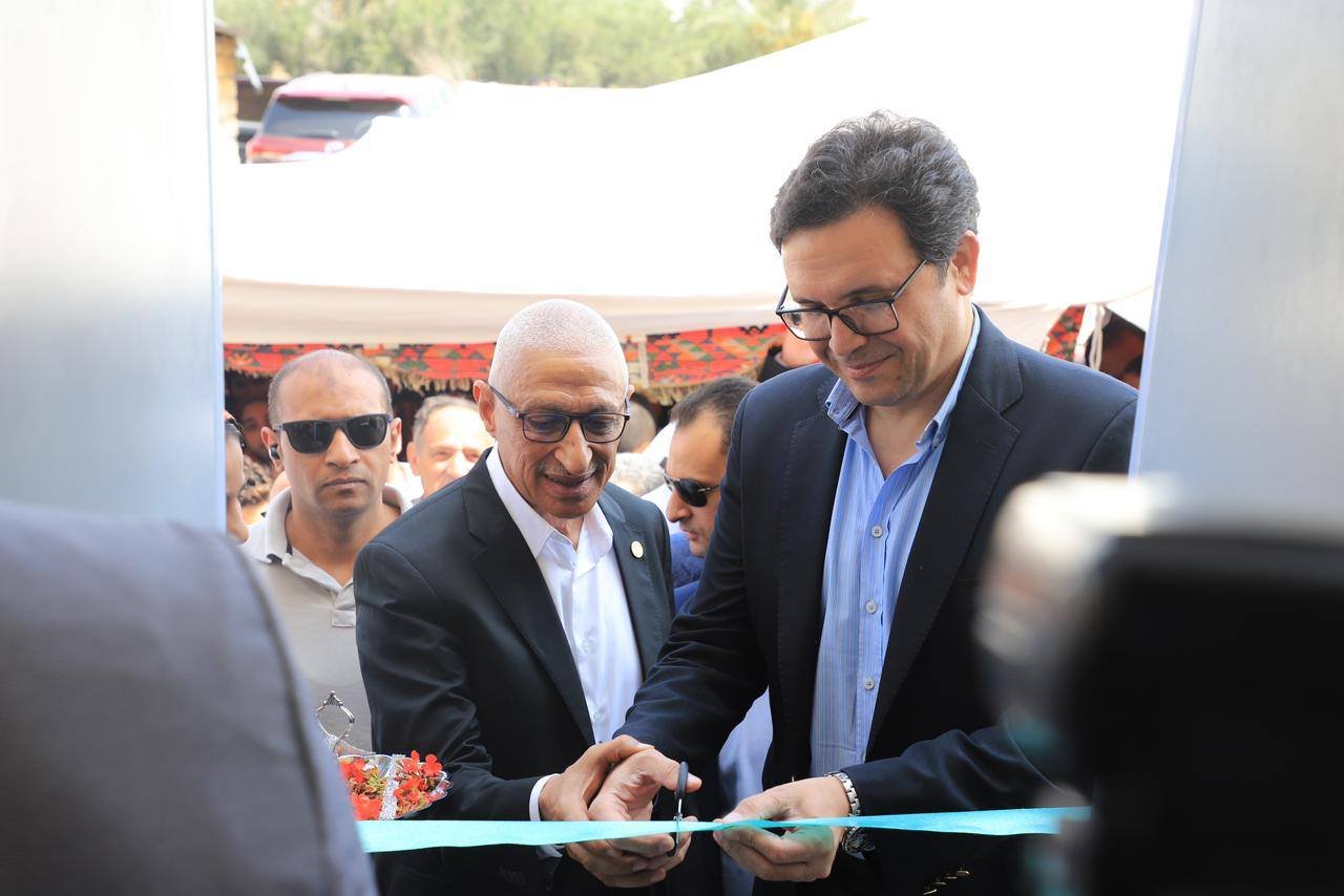 وزير الثقافة ومحافظ شمال سيناء يفتتحان بيت ثقافة قاطية ومكتبة نجيلة ببئر العبد