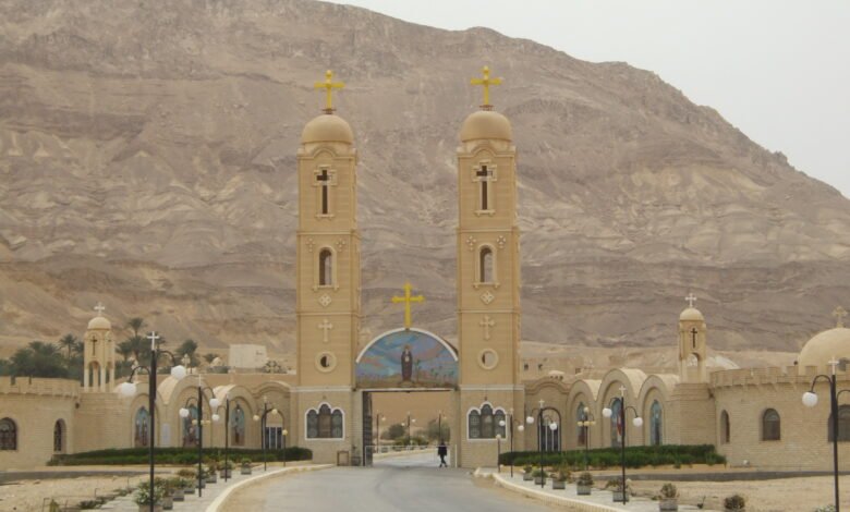 دير الأنبا أنطونيوس: أقدم دير في العالم من قلب صحراء السويس