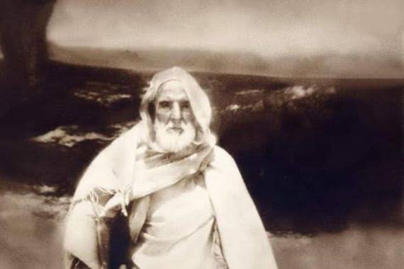 الشيخ محمد السنوسي: فقيه الصحراء وموحد القبائل