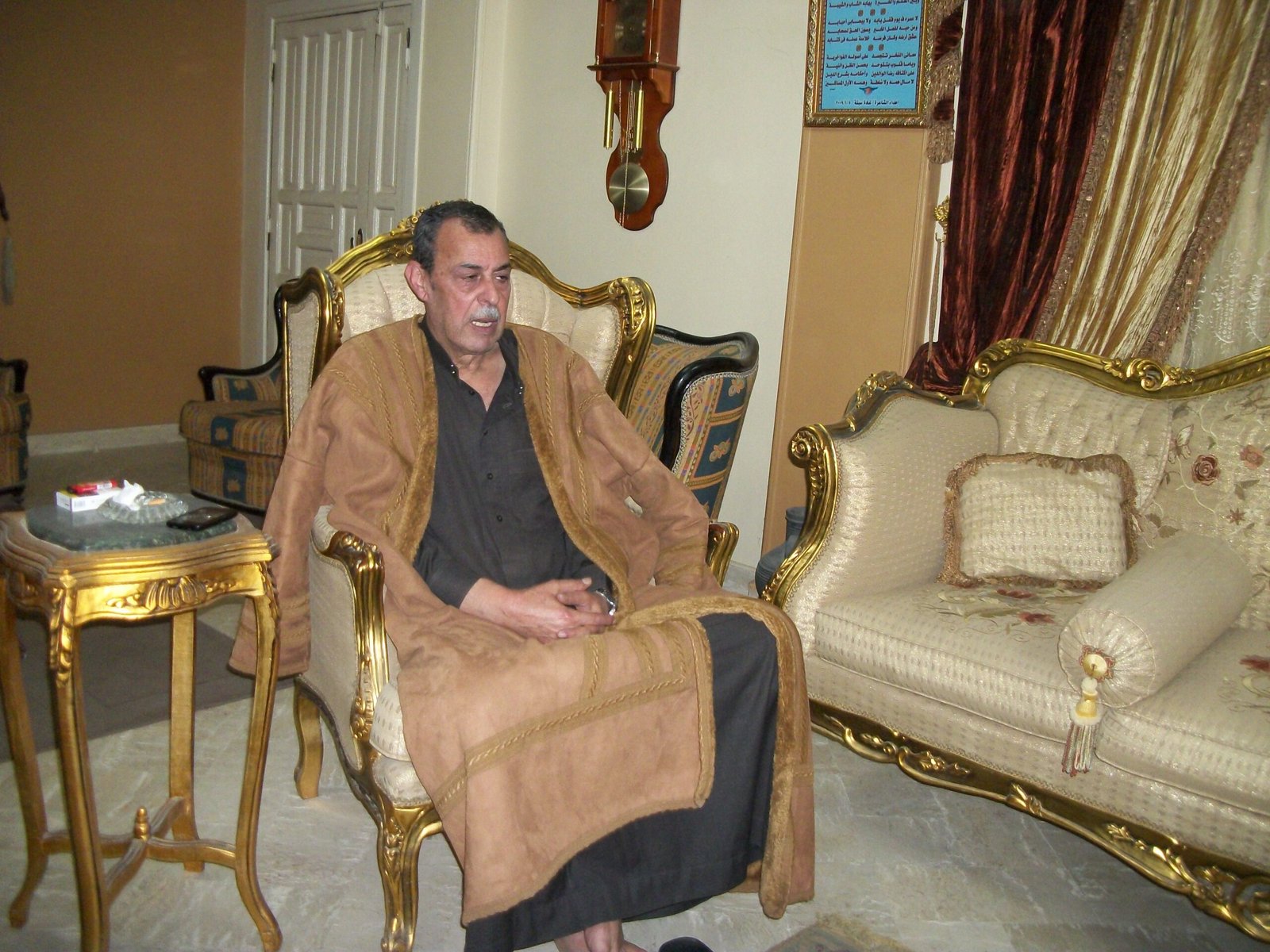 حكيم سيناء الحاج يحيى الغول - تصوير: محمود الشوربجي