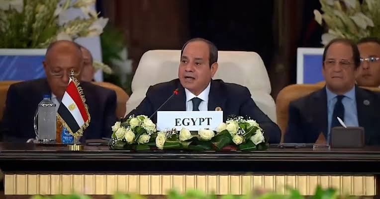 مصر مركز الثقل.. الرئيس السيسي يقود معركة الدبلوماسية ويحسم مسار مفاوضات غزة