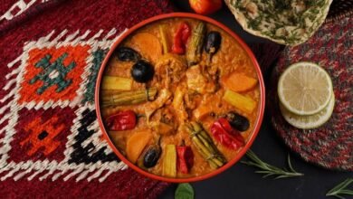 طبق المرقوق: أكلة بدوية أصيلة تنبض بعبق الصحراء