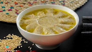 الهريس: أكلة قبلية تعكس روح الصبر والتكاتف في حياة العرب