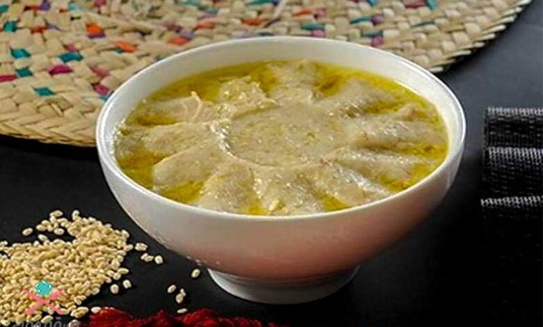 الهريس: أكلة قبلية تعكس روح الصبر والتكاتف في حياة العرب