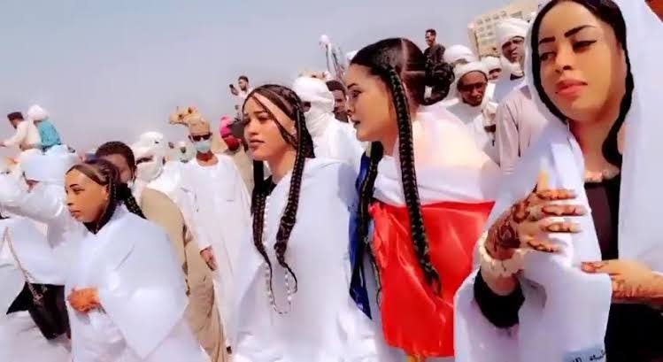 قبيلة الرزيقات.. رعاة الصحراء وساسة الأرض