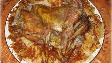 المضبي.. الطبق الذي جمع القبائل على مائدة النار والحجارة