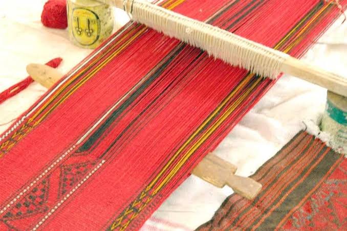 السجاد البدوي.. حرفة الأصابع التي نسجت تاريخ الصحراء