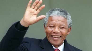 نيلسون مانديلا.. رمز الحرية والمقاومة في جنوب أفريقيا