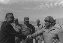 من "إلقاء طبق الغداء" إلى إسقاط الفانتوم والميراج.. حكايات بطولات جوية وصاعقة صنعت طريق نصر أكتوبر