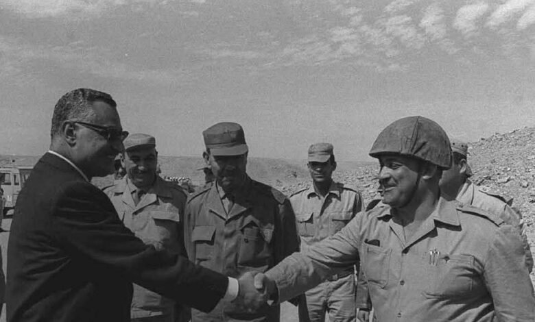 من "إلقاء طبق الغداء" إلى إسقاط الفانتوم والميراج.. حكايات بطولات جوية وصاعقة صنعت طريق نصر أكتوبر