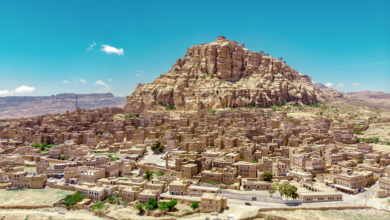 عادة كسر السلاح لاعلان البراءة من الدم لدى قبائل شمال اليمن