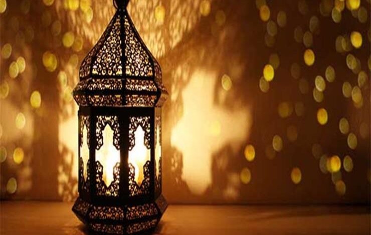 فانوس رمضان.. أيقونة الضوء التي تنير ليالي الشهر الكريم