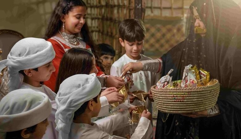 حق الليلة.. احتفال إماراتي يسبق رمضان وينثر البهجة في البيوت