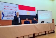 إعلام شمال سيناء يوصي بإدماج التوعية الرقمية في المناهج لبناء جيل واعٍ وآمن إلكترونيًا