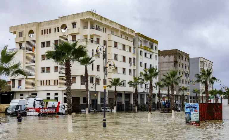 القصر الكبير مدينة التاريخ والماء والذاكرة الحية من الحضارات القديمة إلى تحديات الحاضر