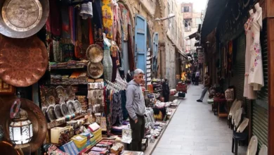 سوق خان الخليلي.. رحلة روحانية في قلب القاهرة التاريخية خلال ليالي رمضان