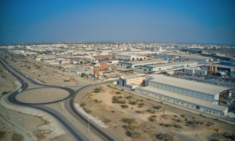 غدا.. سلطنة عمان تحتفل بـ «يوم الصناعة العمانية» برؤية تنافسية عالمية