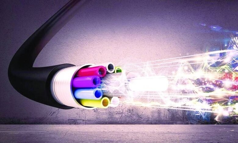 غداً وبمشاركة دولية: عُمان تستضيف النسخة الـ15 من مؤتمر الألياف الضوئية