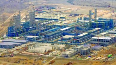 صحار العماني يرسخ مكانته كمركز عالمي للاستثمارات في الصناعات البتروكيماوية