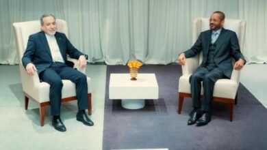 وزير خارجية عُمان يدعو لتجنيب المنطقة ويلات الحروب والسفارة العُمانية بجنيف تستضيف الجولة الثانية من المباحثات بين إيران وأمريكا