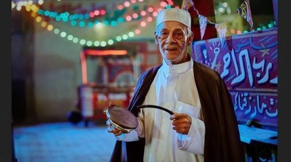 عادة المسحراتي.. صوت السحور الذي يحرس ليالي رمضان في العالم العربي