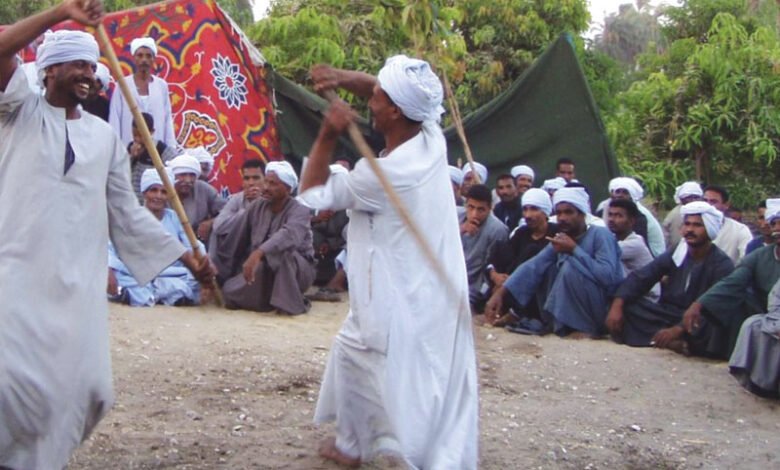 السامر البدوي في بلاد الشام.. طقس اجتماعي يحفظ الهوية ويجمع العائلات تحت نجوم الصحراء