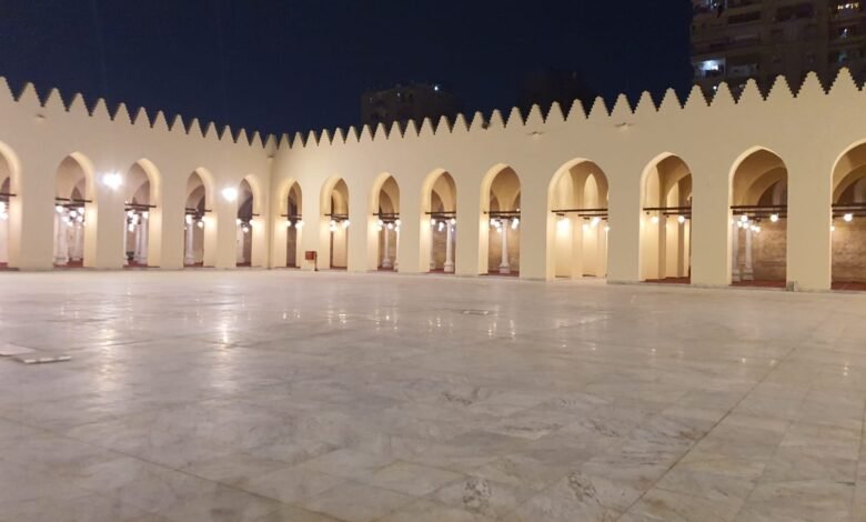 مسجد الظاهر بيبرس.. جوهرة مملوكية تعود للحياة ومقصد مميز لزيارات رمضان