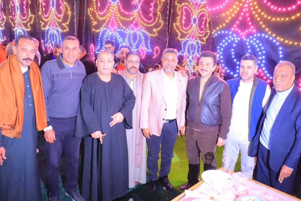 المهندس أيمن حافظ عفرة يشارك في إفطار جماعي بقرية الرملية محافظة الغربية