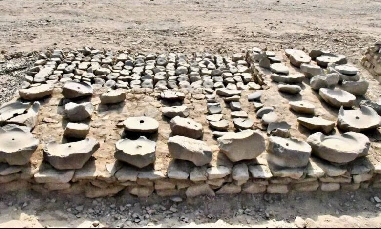 الحياة اليومية في مصر القديمة بين العمل والاحتفال