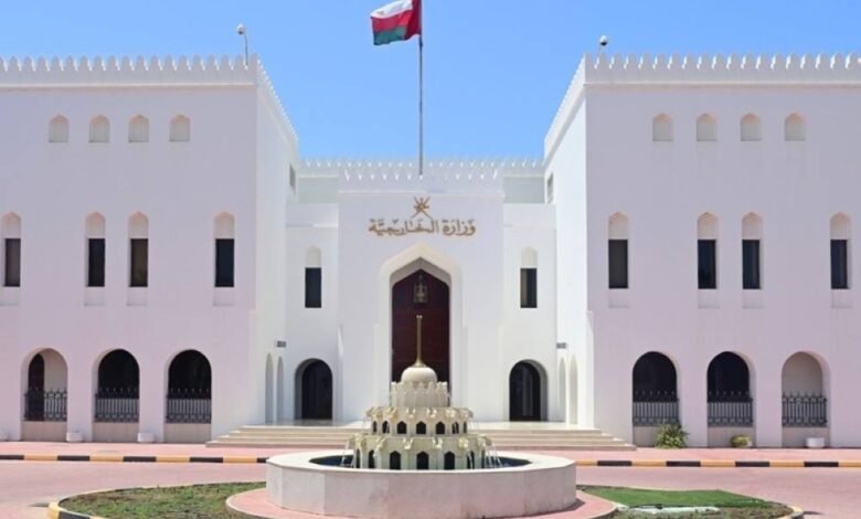 سلطنة عُمان: العمليات العسكرية ضد إيران تتنافى مع القانون الدولي.. ومن حق الدول الدفاع عن نفسها